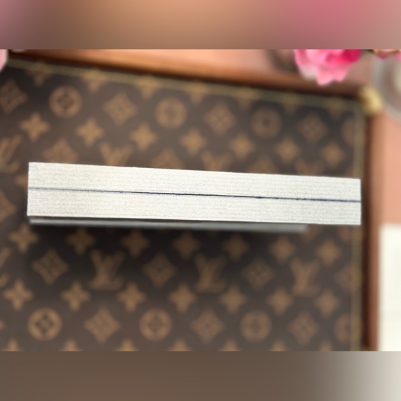 Louis Vuitton Silver Wood EPI Trunk Vivienne Ornament 2021 - Picture 8 of 9